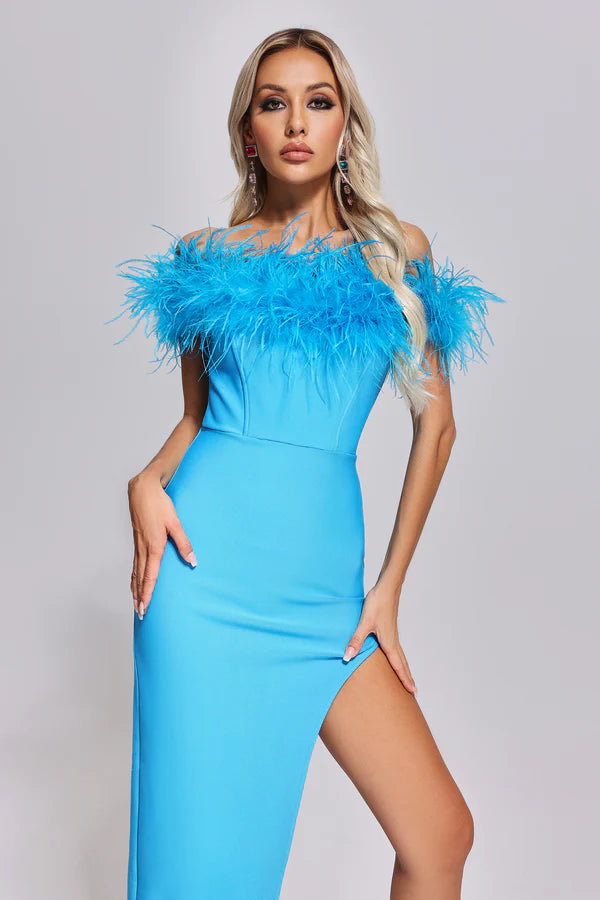 Robe bandage prestige en plumes d'autruche bleue Mara