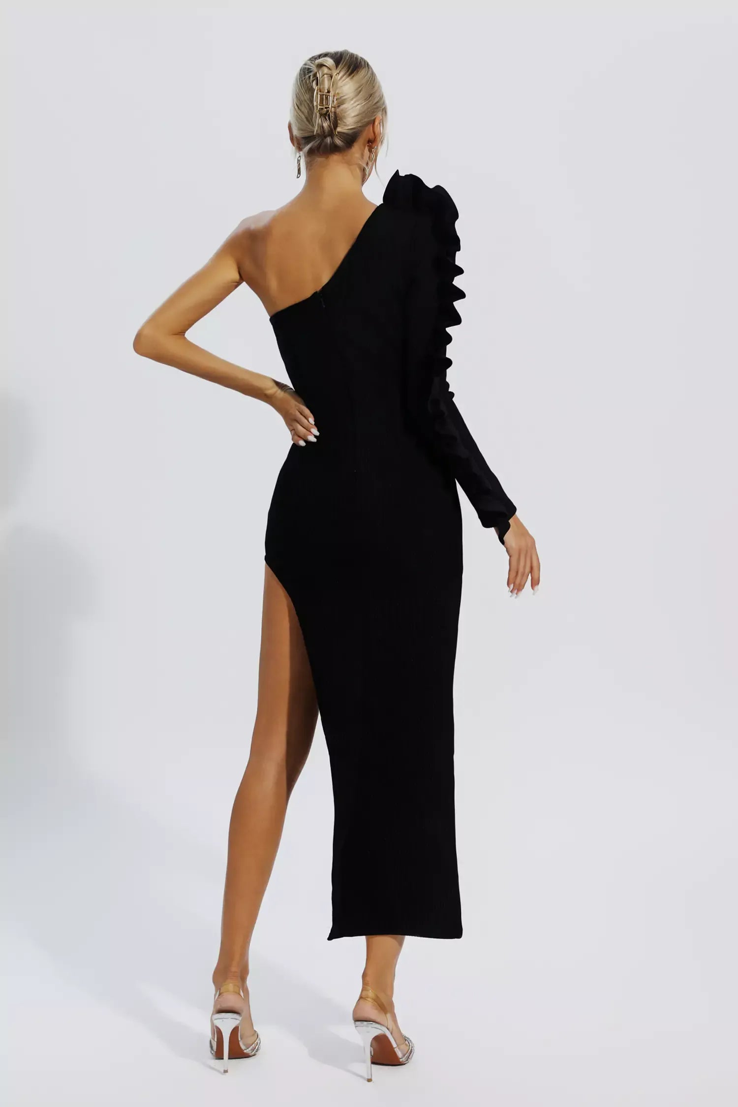 Robe mi-longue bandage prestige à fleurs noir opale